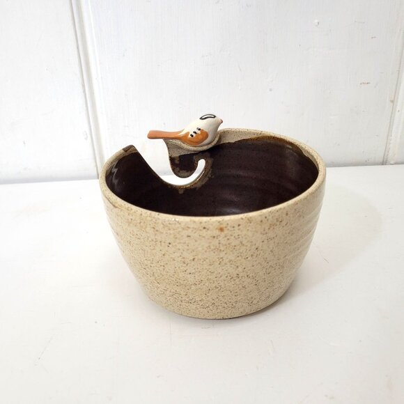 Handcrafted Ceramic Yarn Bowl With Bird Design - Picture 2 of 7